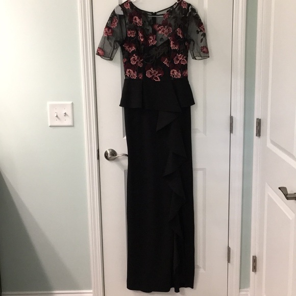 Adrianna Papell Dresses & Skirts - Formal floral floor length gown